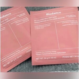 Pink Bio dance Collagen-Real
Deep Mask: 2 mask